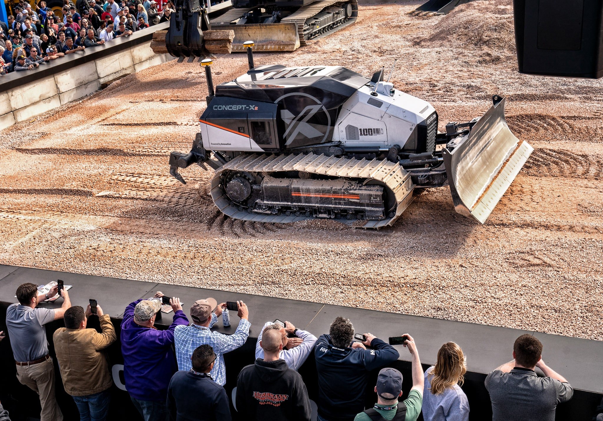 DEVELON demonstrating Concept-X2 autonomous construction equipment at CONEXPO-CON/AGG 2023.